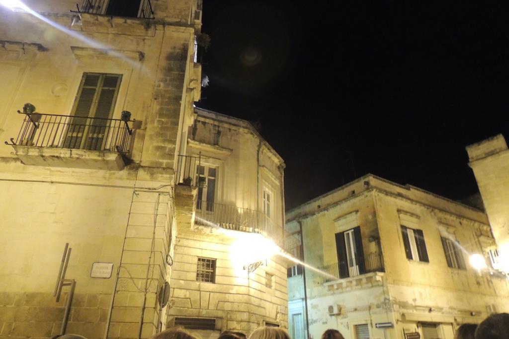 Barocco.Oberdan Bed and Breakfast Lecce Exterior foto